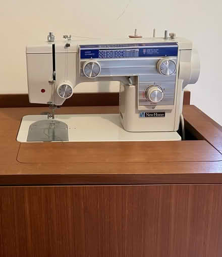 Photo of free Sewing machine (Snatchfield SY6) #1