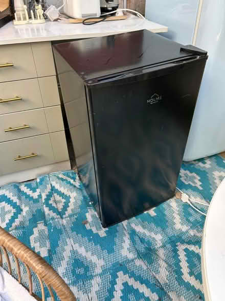 Photo of free Under counter black freezer (w5 Ealing W5) #1