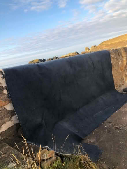 Photo of free Dark blue carpet in decent condition, with underlay (St Monans KY10) #1