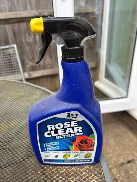 Photo of free Rose Clear spray (Barkham RG41) #1