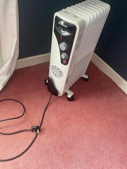 Photo of free Oil filled radiator (Blackrock, Dublin) #1