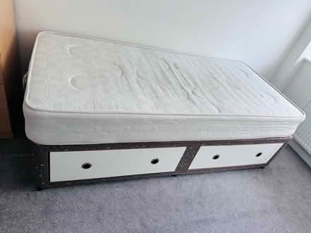 Photo of free Single bed with mattress (Royal Leamington Spa CV32) #1