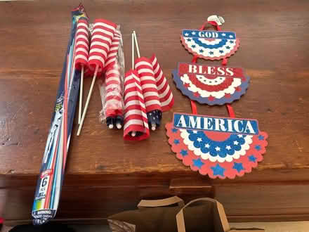 Photo of free Patriotic stuff (Arnold) #1