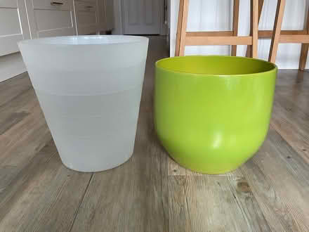 Photo of free 2 x plant pots (St. Albans AL1) #1