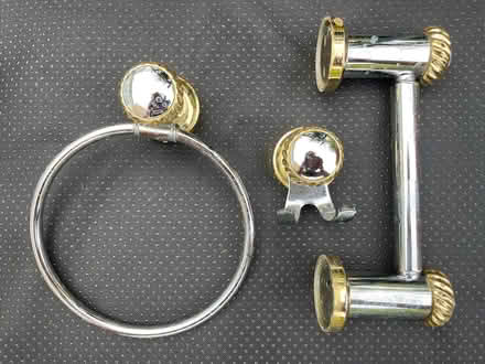 Photo of free Chrome and brass coloured bathroom fittings (Northaw EN6) #1