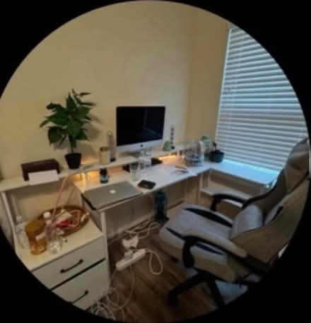 Photo of monitors with HDMI (Hungtington Village) #1