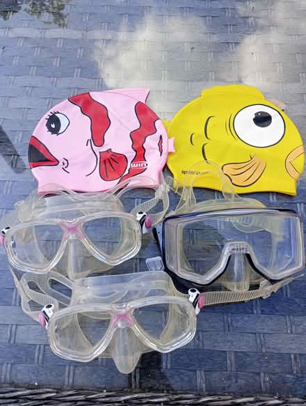 Photo of free Goggles and swim hats (Maidstone ME15) #1