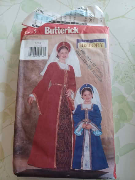 Photo of free Sewing patterns (Costumes) (Carlingwood) #4