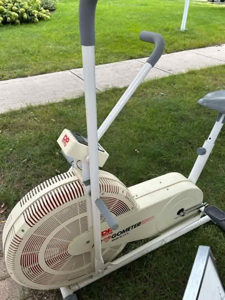 Photo of free Stuff (22 W305 McCarron Glen Ellyn.) #3