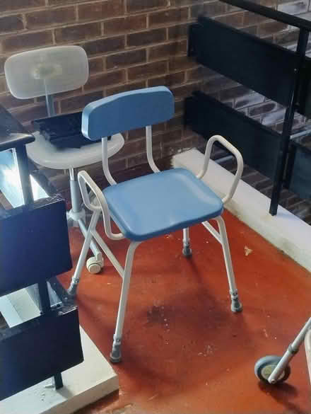 Photo of free Bath chair (Stretford M32) #1