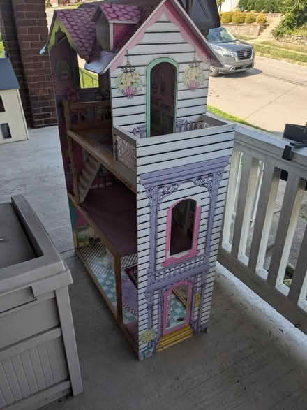 Photo of free BIG KidKraft doll house (Newport KY) #2