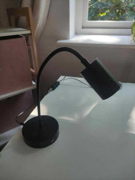 Photo of free Desk led lamp - not working (Weybridge, KT13) #2