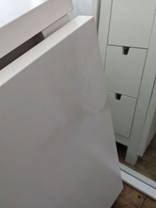 Photo of free White wooden table (Dunfermline KY11) #4