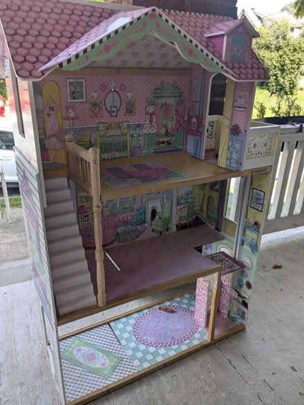 Photo of free BIG KidKraft doll house (Newport KY) #1