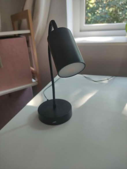 Photo of free Desk led lamp - not working (Weybridge, KT13) #1