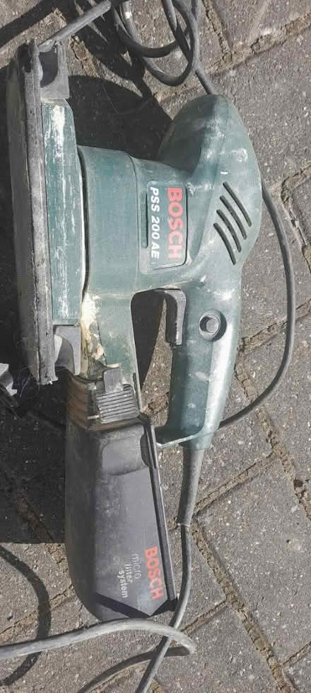 Photo of free Bosch sander (Addlestone KT15) #1