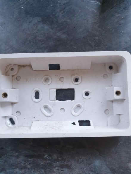 Photo of Double socket housing (St Helens TN34) #1