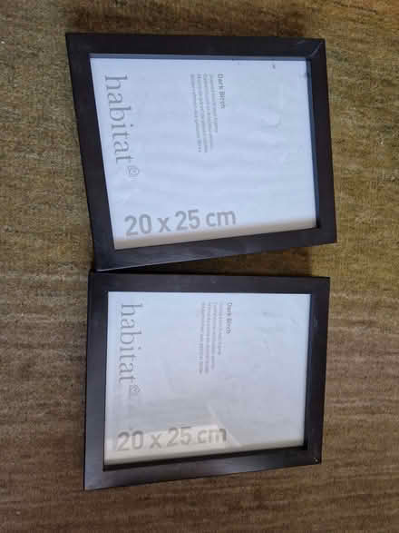 Photo of free Picture/ photo frames (GU12) #1