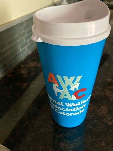 Photo of free Dog bowls and mugs (Montebello) #2