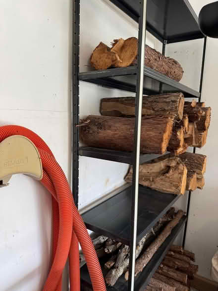 Photo of free Metal Shelves (Orléans) #3