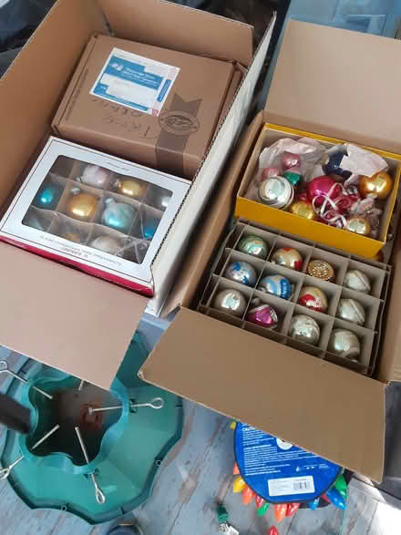 Photo of free Christmas shiny balls (Jamaica Plain) #1