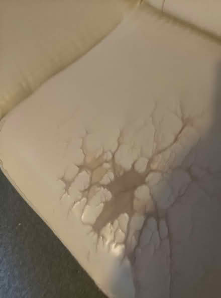 Photo of free Corner Sofa (Rainham ME8) #4