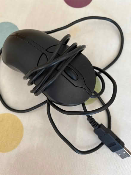 Photo of free Wired computer mouse (Breadsall DE21) #1