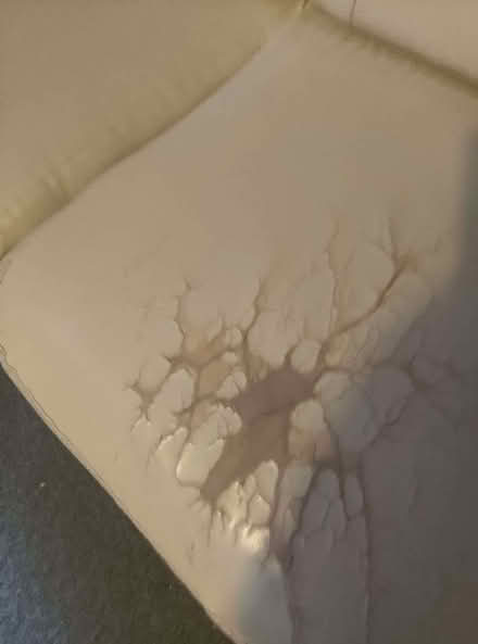 Photo of free corner sofa (Rainham ME8) #1