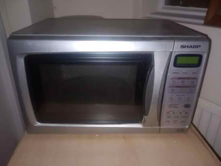 Photo of free 800W Microwave oven (Ipswich, IP4) #1
