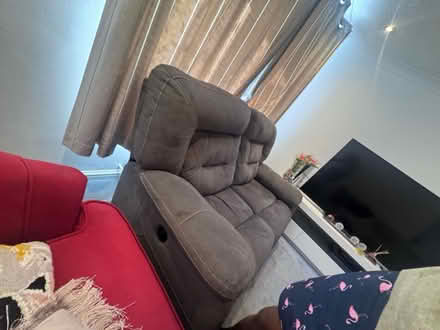 Photo of free Recliner Sofa in good condition (Cheshunt EN7) #4