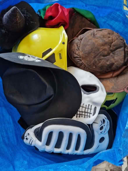 Photo of free Children's Dressing Up Costumes (GU12) #1