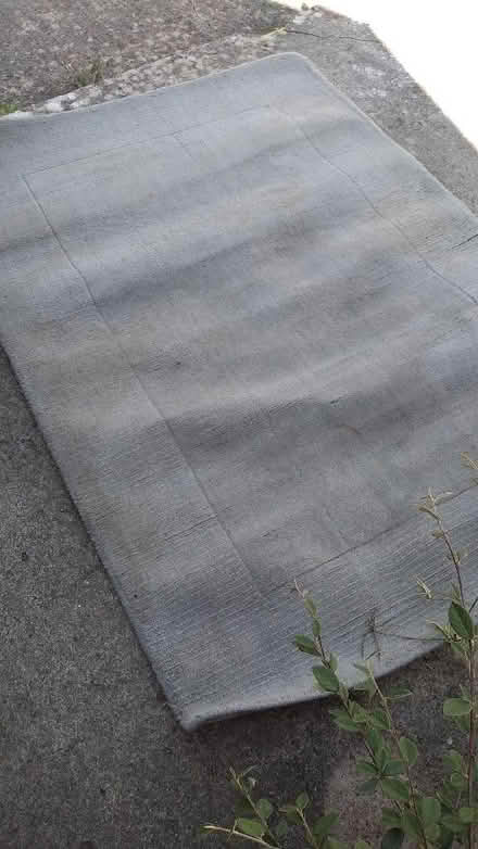 Photo of free Grey wool rug (Risinghurst OX3) #1
