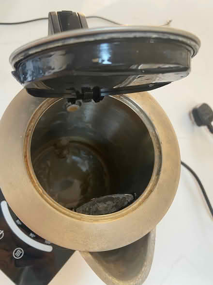 Photo of free Bosch electric kettle (Esher KT10) #1