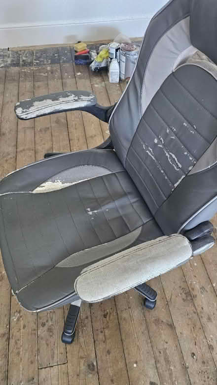 Photo of free Office/Gaming chair (Wallington SM6) #1