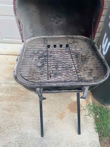 Photo of free Charcoal grill (NE DC) #4