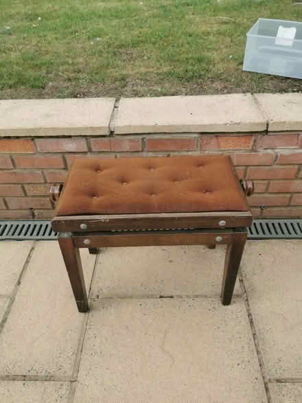 Photo of free Piano stool (Trowbridge BA14) #1