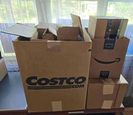 Photo of free Boxes S/M/L/XL (West 7th) #2
