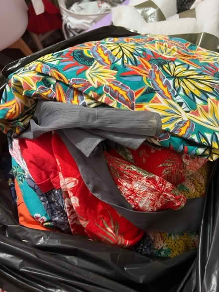 Photo of free Bag of Plus size Women’s Clothes (Whitton TW3) #1