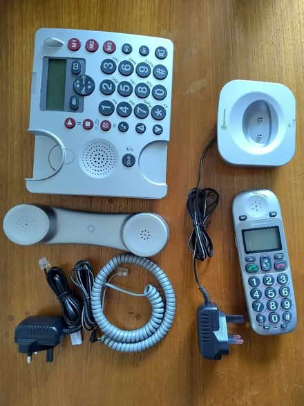 Photo of free Big button phone set plus cordless phone (Chipping Norton OX7) #1