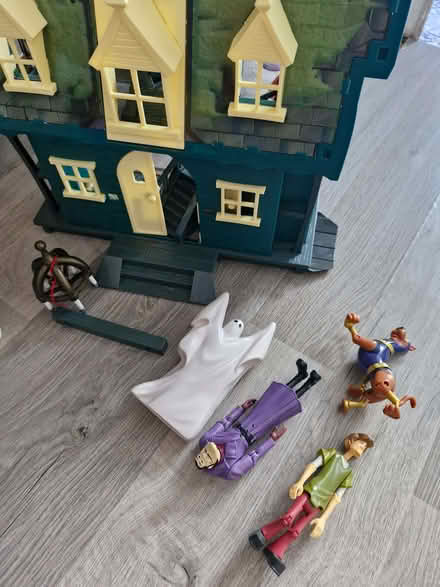 Photo of free More Toys * (Currie EH14) #2