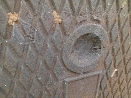 Photo of free Manhole cover & frame - Cast Iron (Welwyn AL6) #4