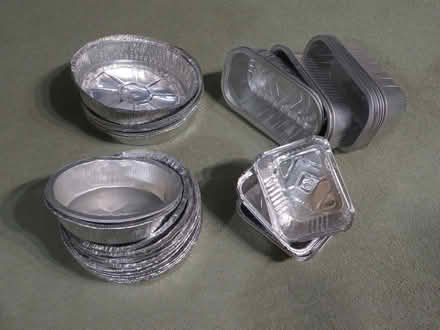 Photo of free various aluminium tin foil dishes for pies or loaves (Addiscombe CR0) #1
