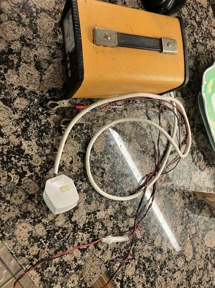 Photo of free Battery charger - could be faulty (Goffs Oak EN7) #2