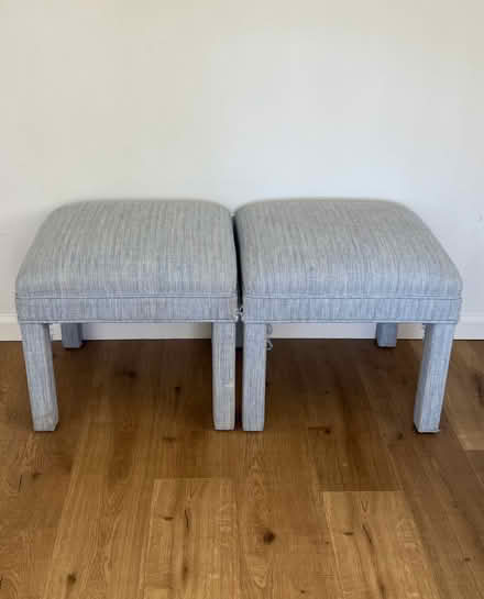 Photo of free Stools (Studio City) #1