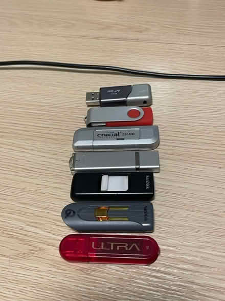 Photo of free USB adapters, cables, USB (Hallandale Beach Blvd and US1) #2