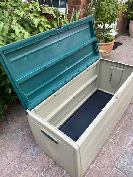 Photo of free Keter Garden Storage Box/Bench (CT10) #2