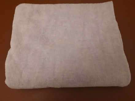 Photo of free Blue Lightweight Fleece Sheet (Cressex HP12) #1