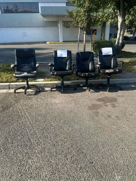 Photo of free 4 desk chairs with wheels (1463 E Los Angeles, Simi) #1
