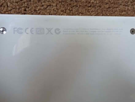 Photo of free Old MacBook A1181 for spares /repair (Mold CH7) #4