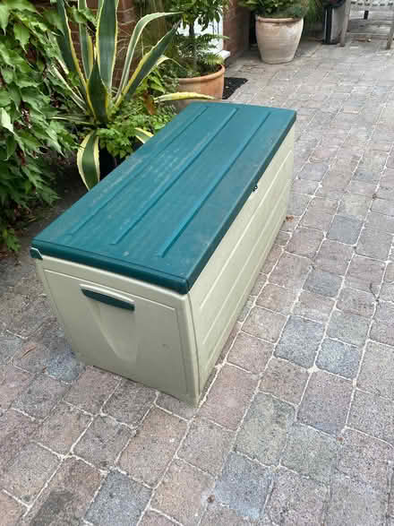 Photo of free Keter Garden Storage Box/Bench (CT10) #1